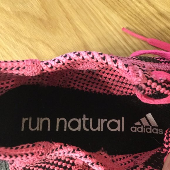 Running Shoes - Picture 4 of 8